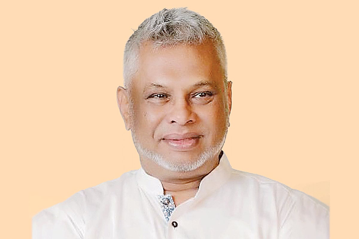 দেশীয় উদ্যোক্তাদের আস্থায় নেওয়া দরকার