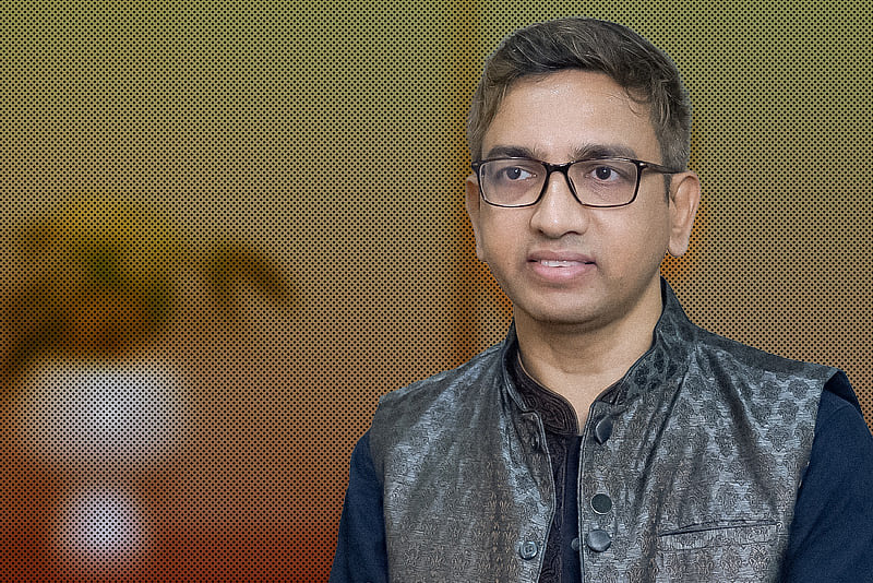 ইচ্ছে করেই বাংলা ভাষার বিকৃতি করা হচ্ছে: অধ্যাপক তারিক মনজুর