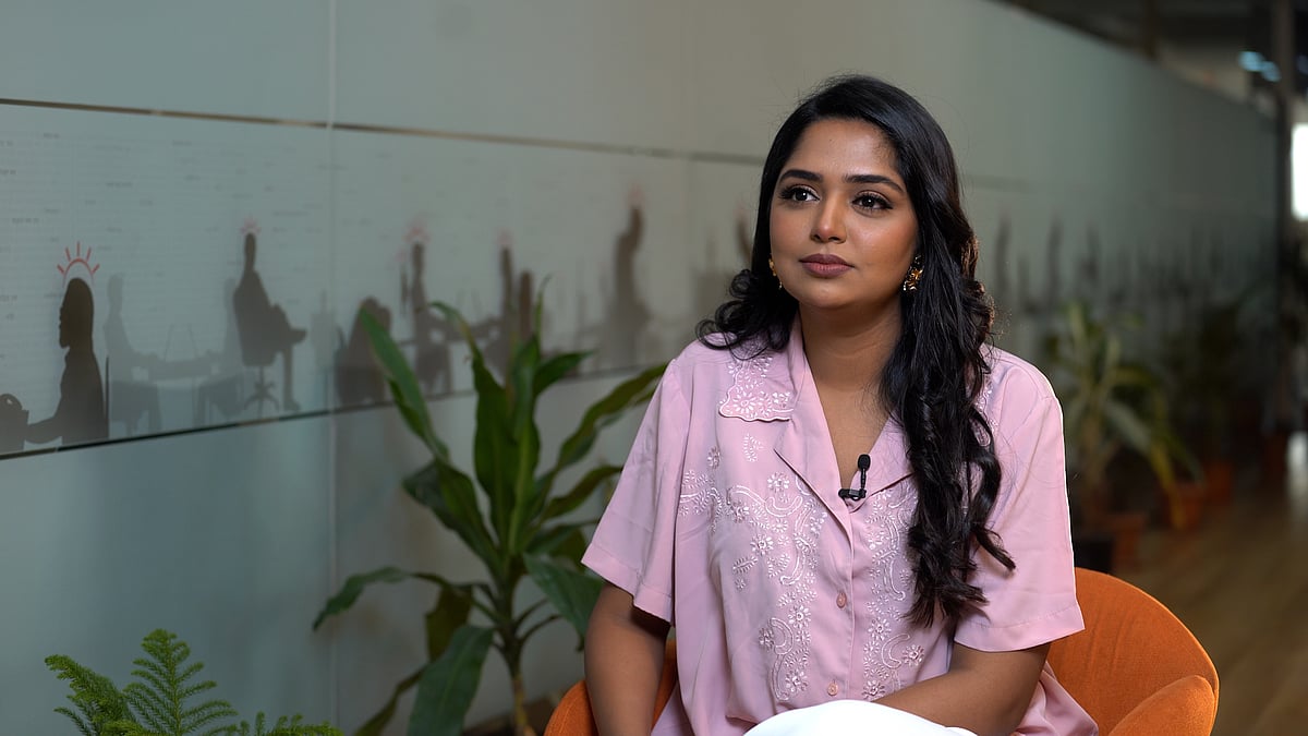 একটা সিনেমা করে বাসায় বসে থাকার ইচ্ছা নেই: হিমি