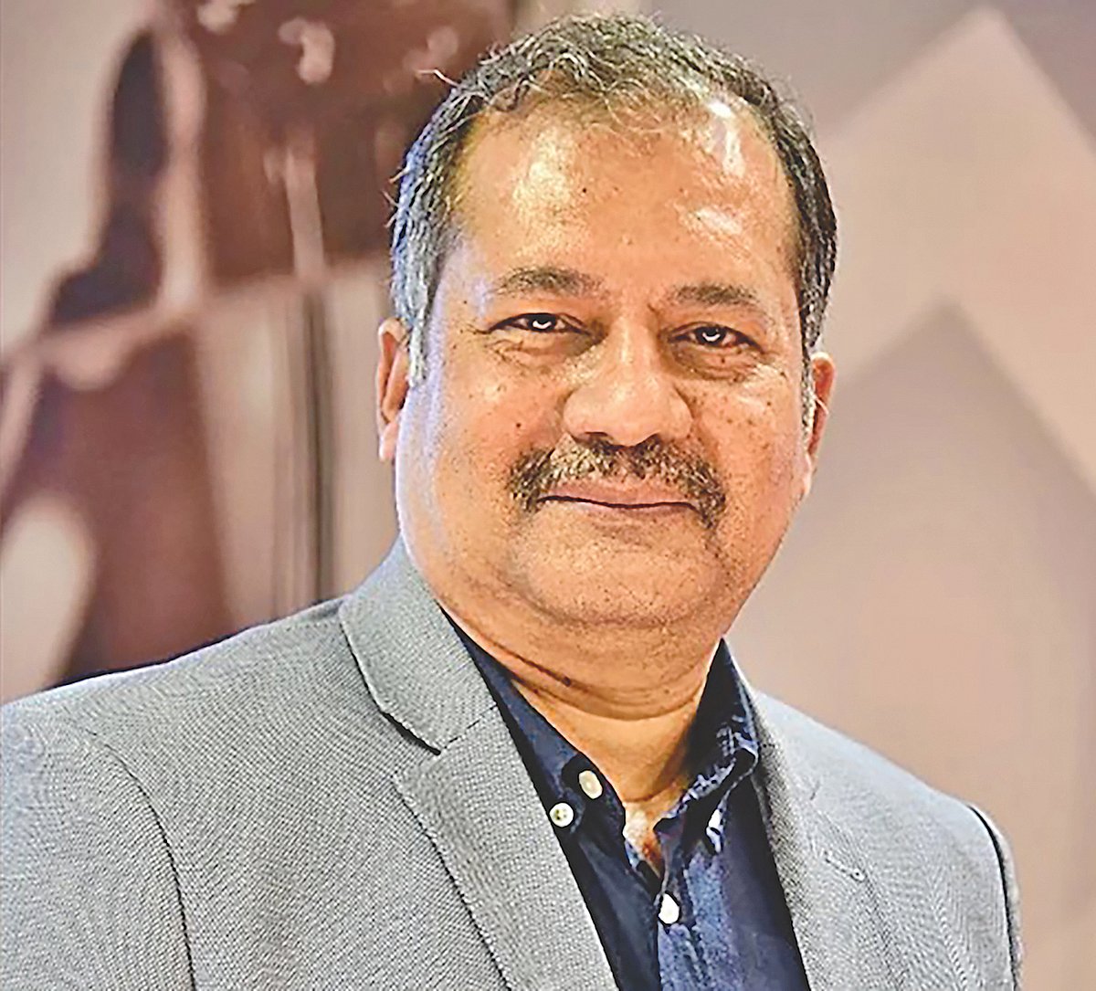 এই লেখা তথ্যমন্ত্রীর উদ্দেশে