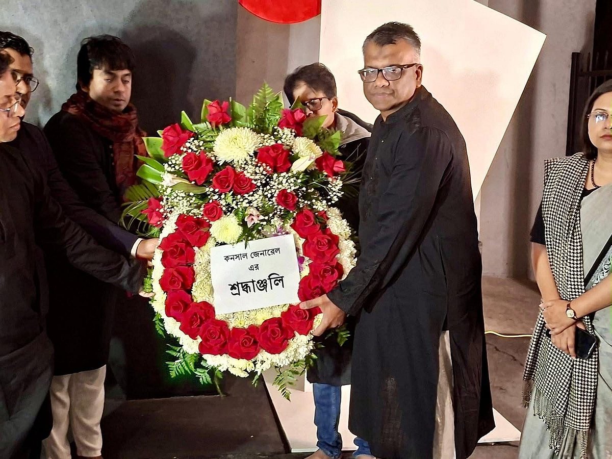 লস অ্যাঞ্জেলেসে শহীদ দিবস ও আন্তর্জাতিক মাতৃভাষা দিবস পালন: কনসাল জেনারেলের শ্রদ্ধা নিবেদন