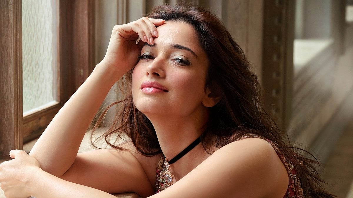 অনেক টাকা আয় করলেও শেষে কিছুই থাকে না, শিল্পীদের সতর্ক করলেন তামান্না