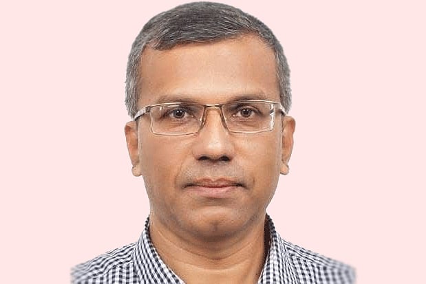 ব্যবসায়ী গভর্নর এই প্রথম