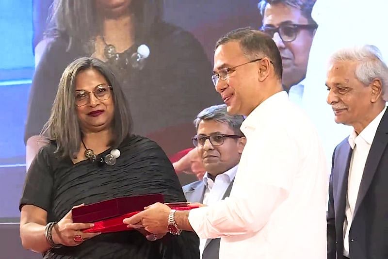 স্থাপত্যে একুশে পদক পেলেন মেরিনা তাবাসসুম