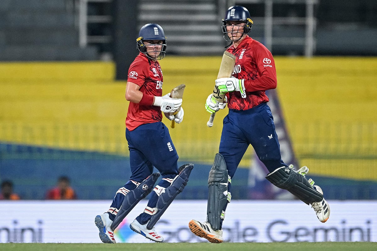 ৩৩ রান করে ব্যান্টনের বিদায়, আরও চাপে ইংল্যান্ড ও পাকিস্তান