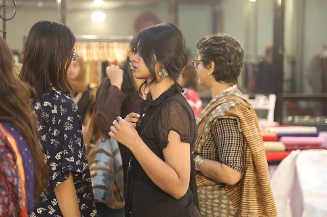 বিভিন্ন প্রজন্মের মিলনমেলা হয়েছে ঈদ ফিয়েস্তায়