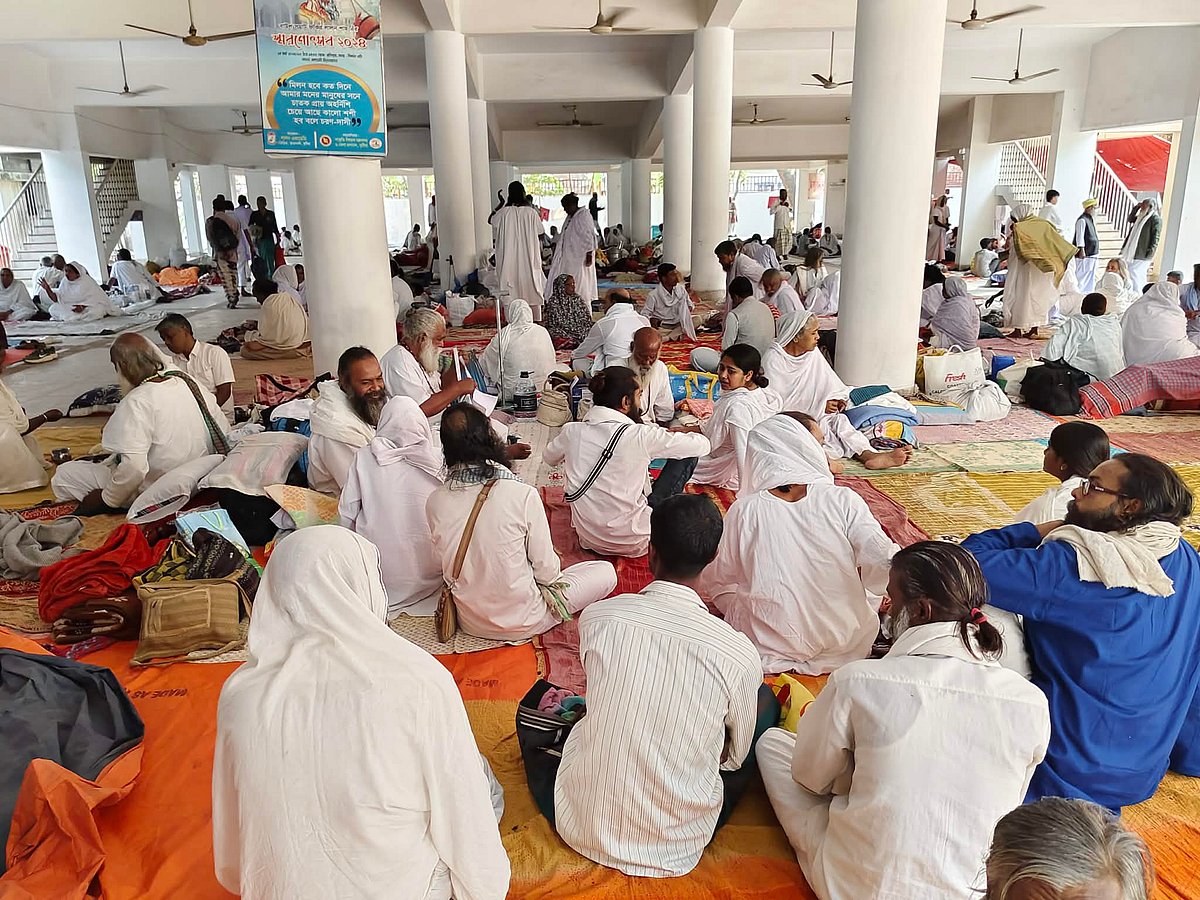 ছেঁউড়িয়ায় লালনের আখড়াবাড়িতে শুরু হয়েছে অষ্টপ্রহরব্যাপী সাধুসঙ্গ