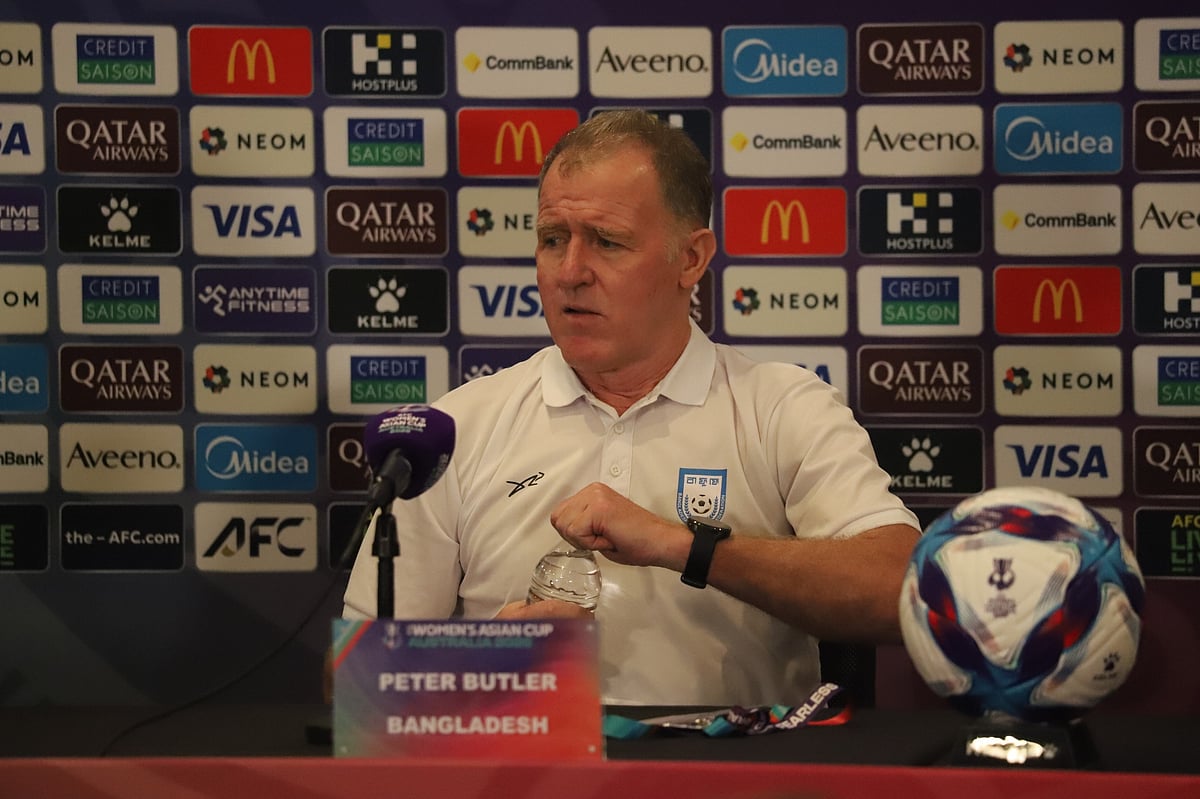 ‘বাস পার্ক’ করবে না বাংলাদেশ, বাটলারের চোখে চীনের বিপক্ষে লড়াইটা ‘ডেভিড বনাম গোলিয়াথের’