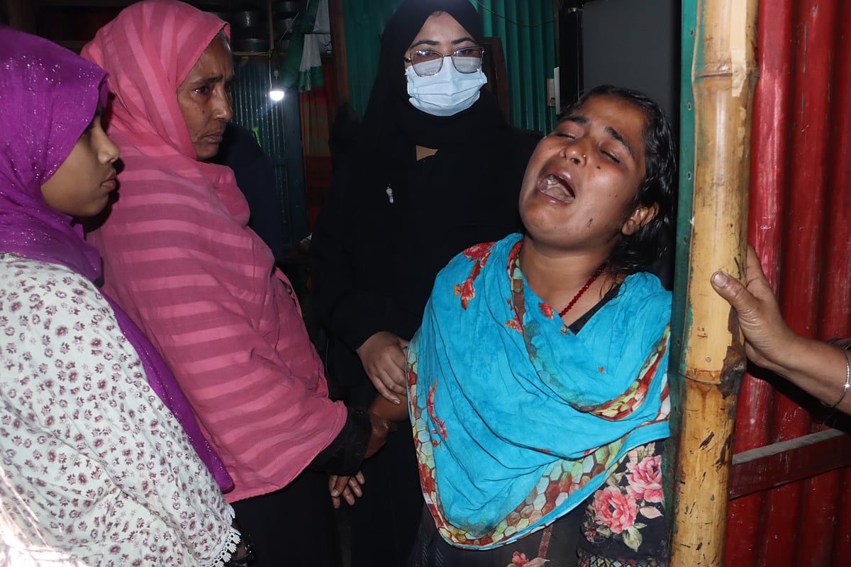 ফরিদপুরে এক ব্যক্তিকে কুপিয়ে হত্যা করেছে দুর্বৃত্তরা