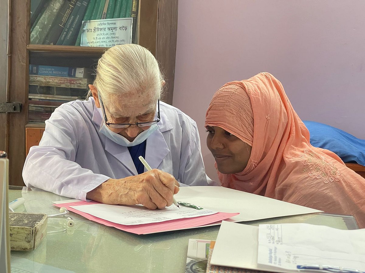 মানবসেবায় সুবাস ছড়ানো ‘সিস্টার রোজের’ শেষ চাওয়া বাংলাদেশের নাগরিকত্ব