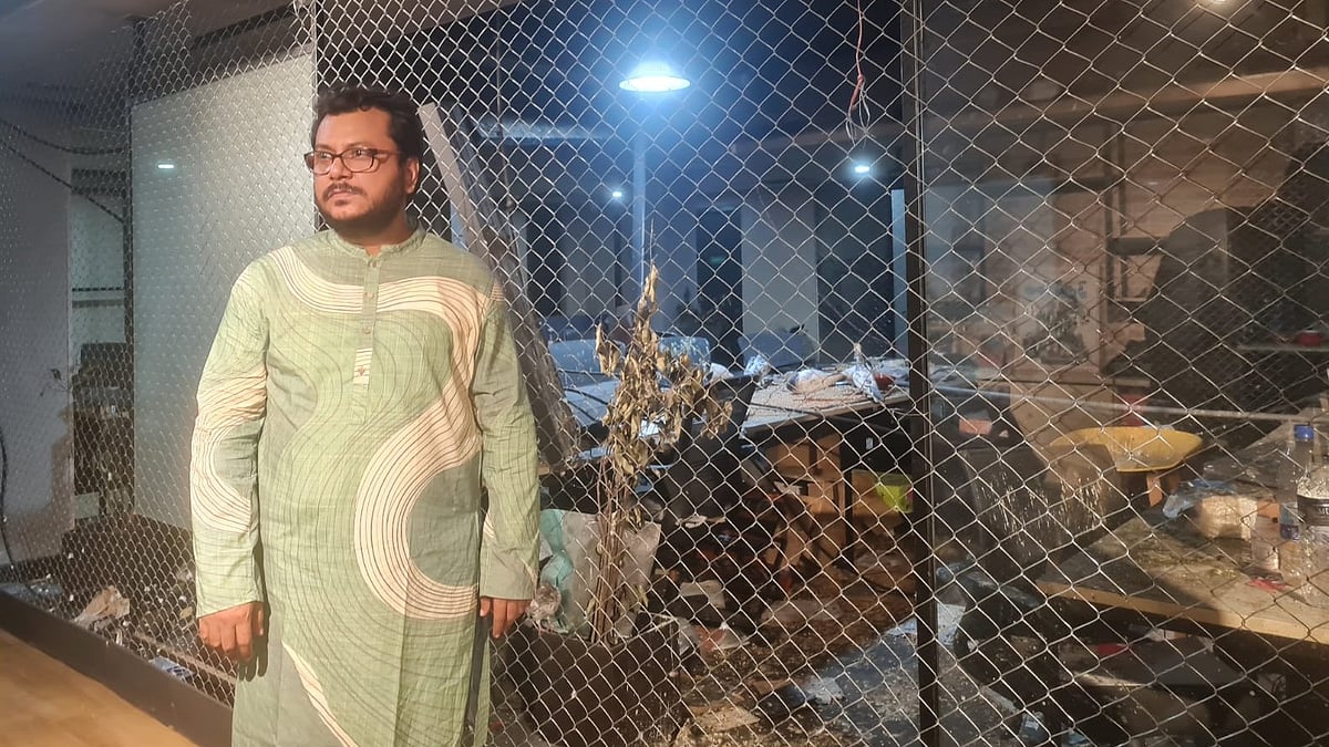 অন্ধকারের লড়াইয়ে, আলোই সব সময় জয়ী হয়: খন্দকার সুমন