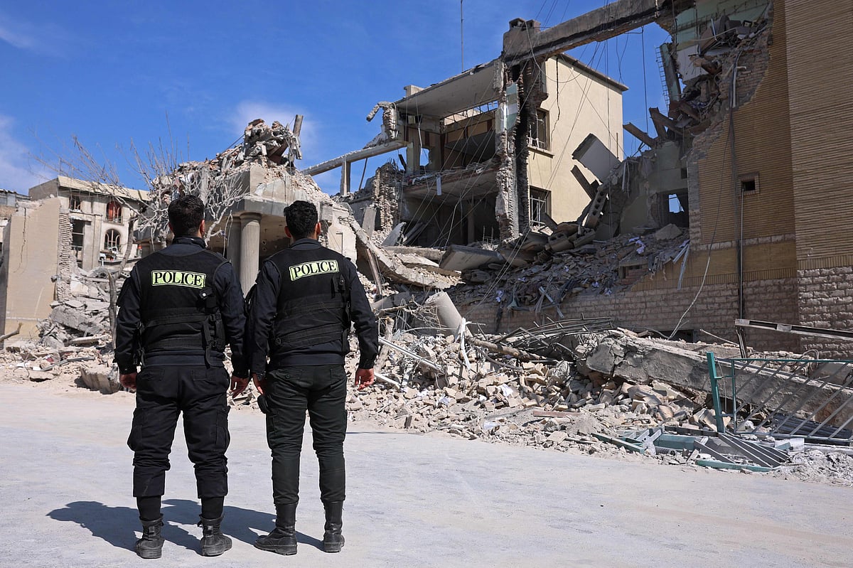 তেহরানে নতুন করে হামলা শুরু ইসরায়েলের