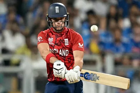 রানবন্যার ম্যাচে পার্থক্য গড়ে দিচ্ছে ক্যাচ