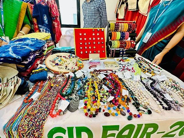 মেলায় এমন কিছু পণ্য পাওয়া যাচ্ছে যা সাধারণ বাজারে সহজে পাওয়া যায় না