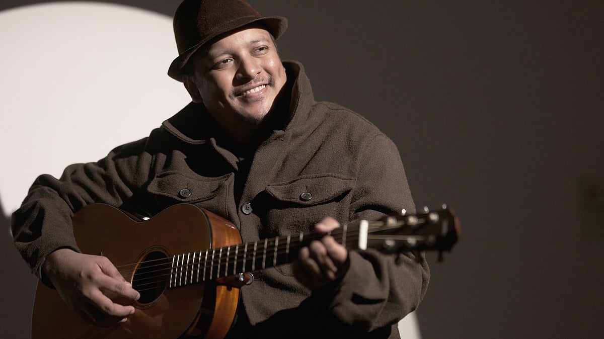 ‘বড় মামা’ রহস্য! আসলেই কি প্রেমে প্রতারণার শিকার হয়েছিলেন মিনার