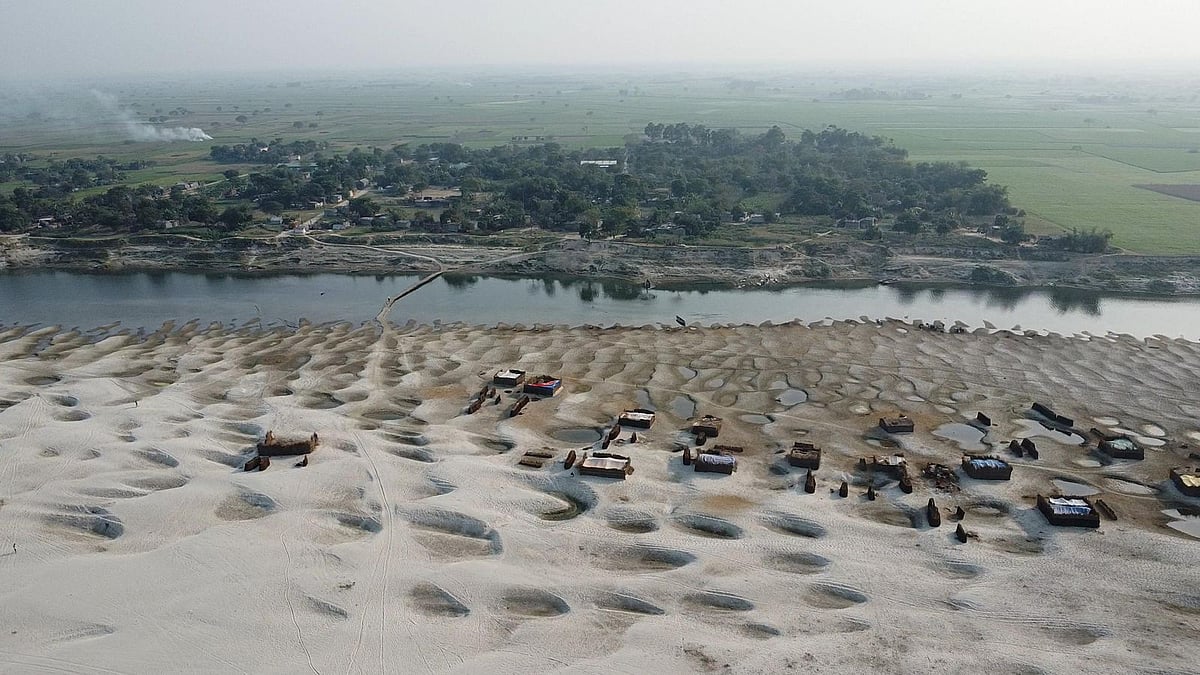 ছবি: সালাউদ্দীন সুমনের সৌজন্যে