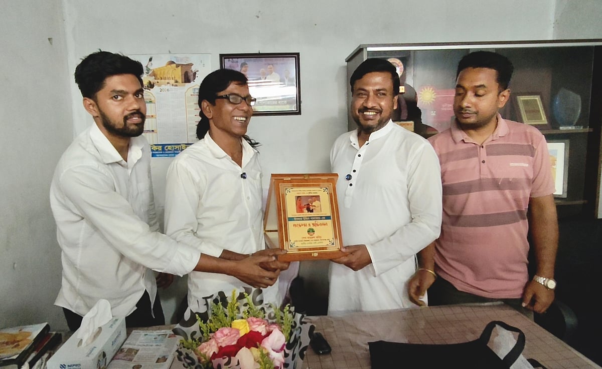 একুশে পদক পাওয়া ইসলাম উদ্দিন পালাকারকে এনসিপির শুভেচ্ছা