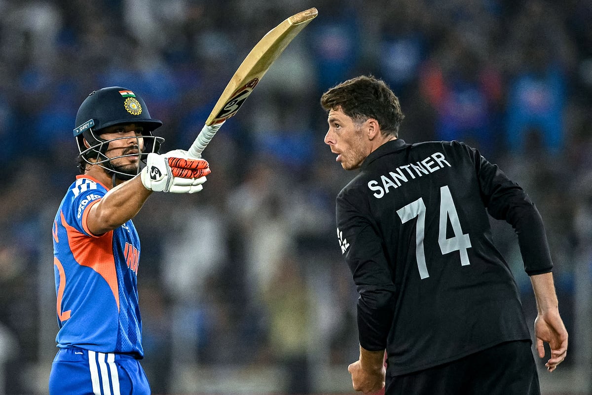 নিউজিল্যান্ডকে ২৫৬ রানের লক্ষ্য দিল ভারত