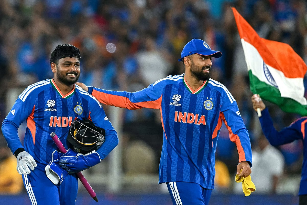 সুপার এইট, সেমিফাইনালের পর ফাইনালেও ‘স্যামসন–শো’