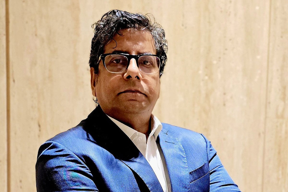 দুদকের মামলায় আনিস আলমগীরের জামিন, ‘মুক্তিতে বাধা নেই’ বললেন আইনজীবী