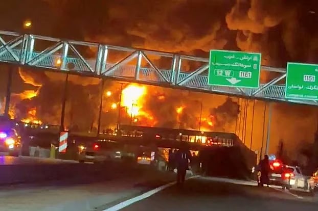 ইরান সংকটের যে তিন পরিণতি হতে পারে