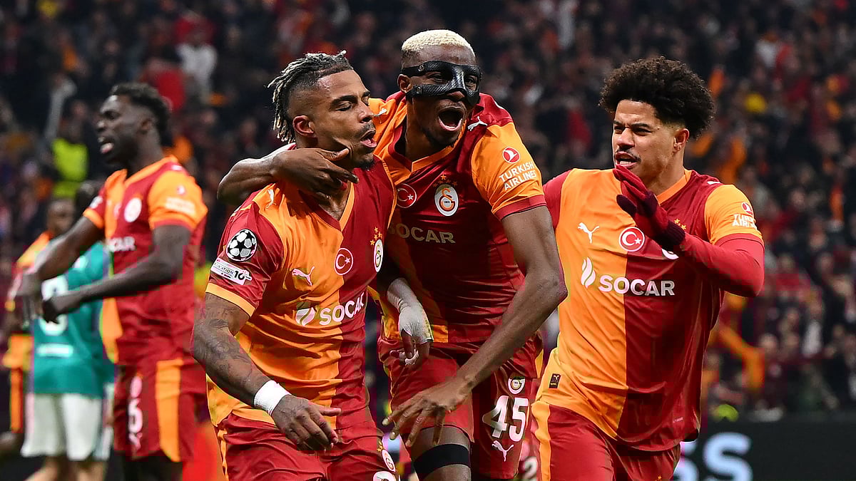 ঘরের মাঠকে যেভাবে দুর্গ বানিয়ে পরাশক্তি বধ করছে গালাতাসারাই