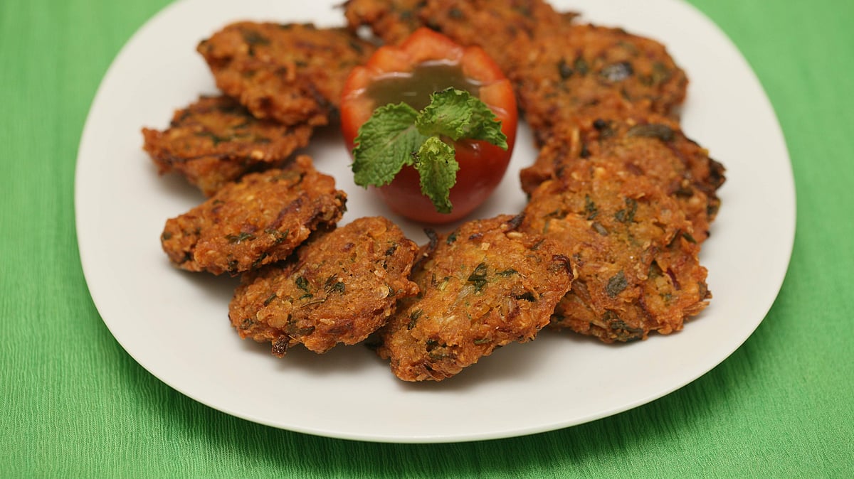 ওটসের পেঁয়াজু বানাতে চাইলে রেসিপি দেখুন