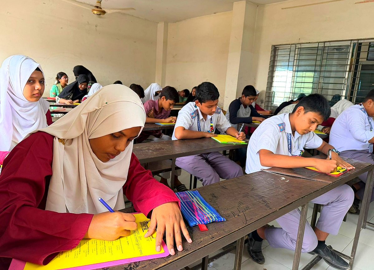 মুক্তিযুদ্ধের সঠিক ইতিহাস নতুন প্রজন্মের কাছে পৌঁছে দেওয়ার আহ্বান, গাজীপুরে অলিম্পিয়াড অনুষ্ঠিত