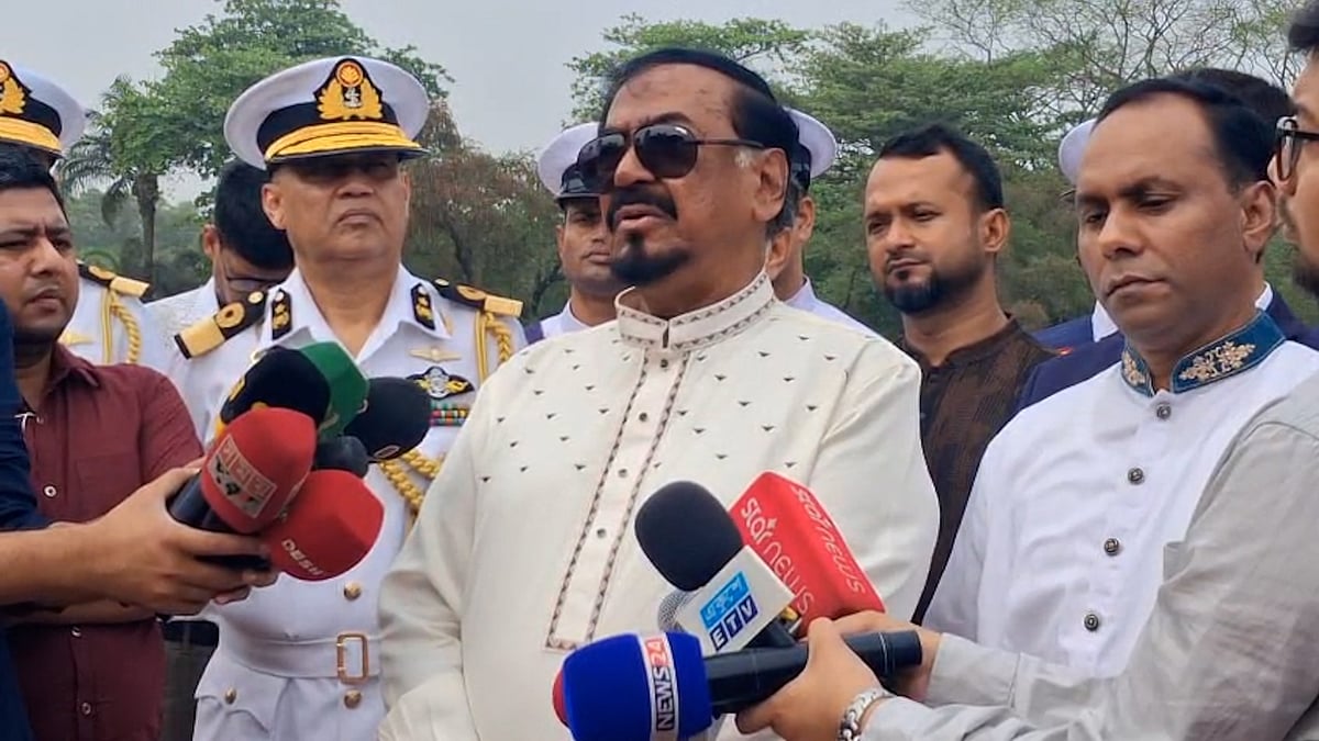 সংসদে স্লোগান দেওয়া ঠিক না, এটি রেওয়াজের বাইরে: স্পিকার হাফিজ উদ্দিন আহমদ