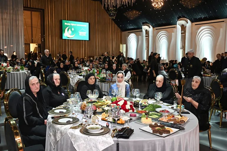 ‘ল্যান্ড অব ফায়ার’ থেকে ইফতারের সুবাস