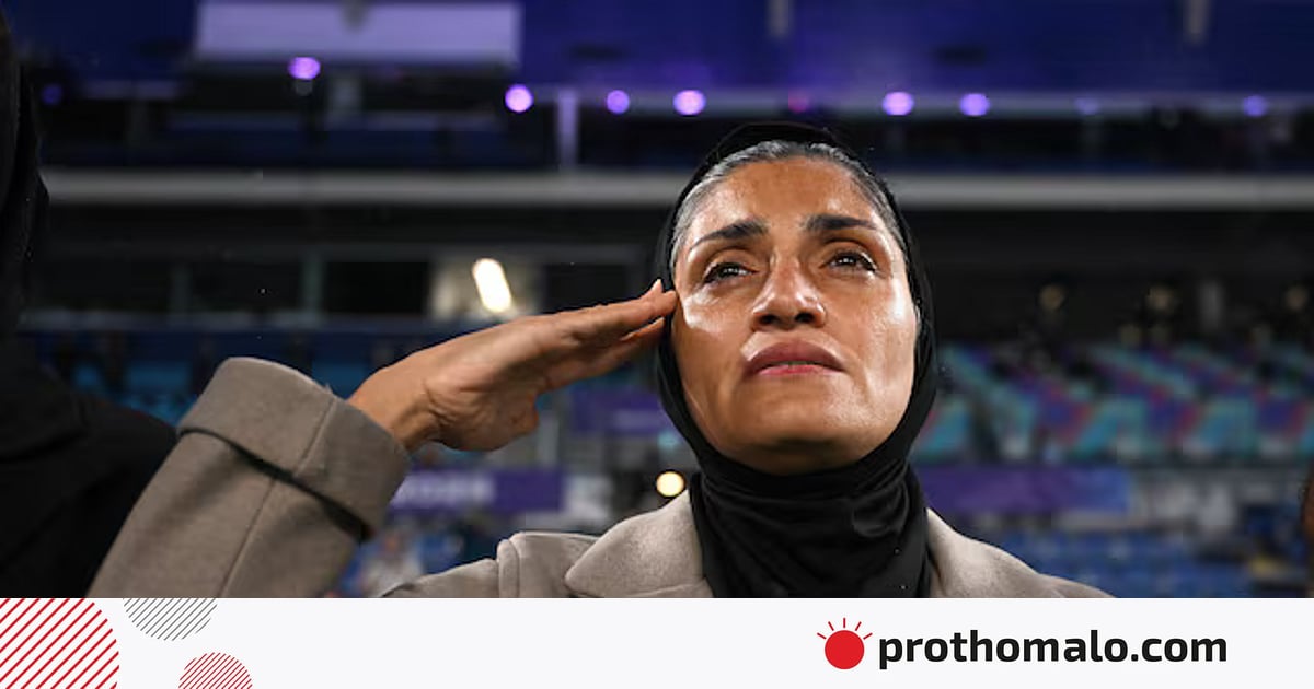 ইরানের কোচের অভিযোগ, ফুটবলারদের রাজনৈতিক আশ্রয়ের কারণ টিভি উপস্থাপকের সেই মন্তব্য ইরানের কোচের অভিযোগ, ফুটবলারদের রাজনৈতিক আশ্রয়ের কারণ টিভি উপস্থাপকের সেই মন্তব্য