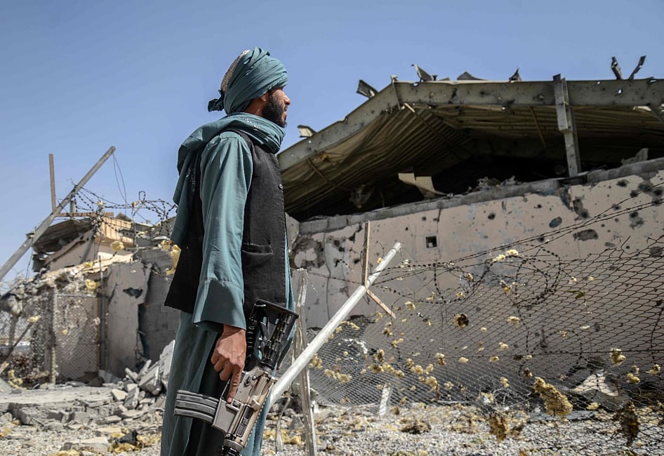 আফগানিস্তানে সামরিক স্থাপনা ধ্বংসের দাবি পাকিস্তানের