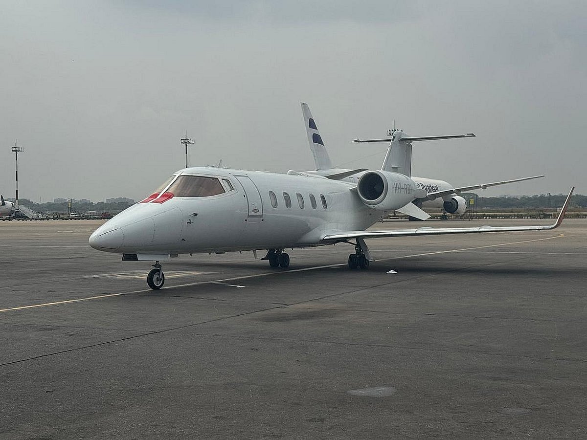 উন্নত চিকিৎসার জন্য সিঙ্গাপুর গেলেন মির্জা আব্বাস