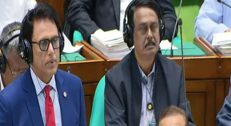 প্রাথমিক বিদ্যালয়ে ভর্তিপ্রক্রিয়া পর্যালোচনা হচ্ছে: শিক্ষামন্ত্রী