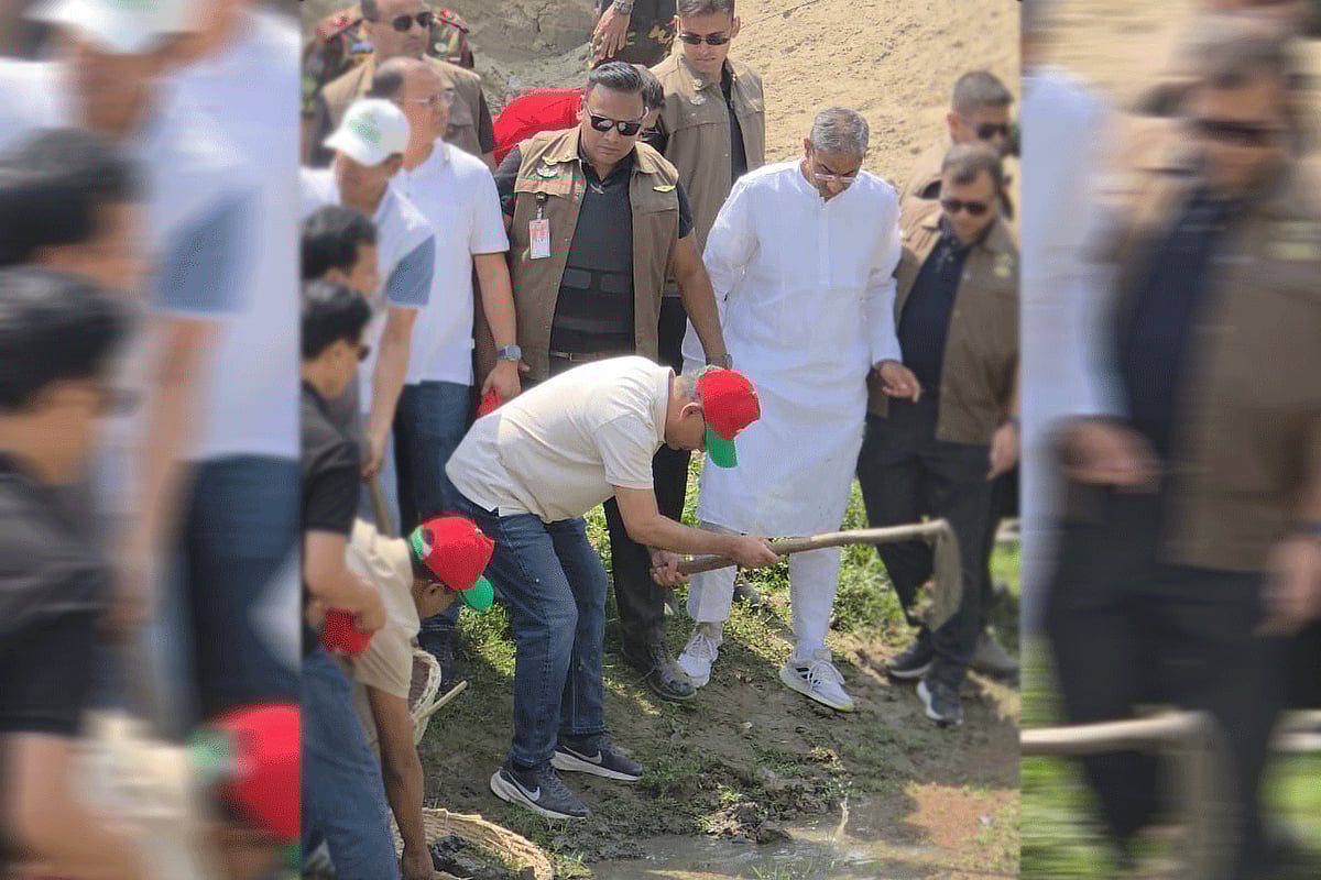 দিনাজপুরে খাল খনন কর্মসূচি উদ্বোধন করলেন প্রধানমন্ত্রী