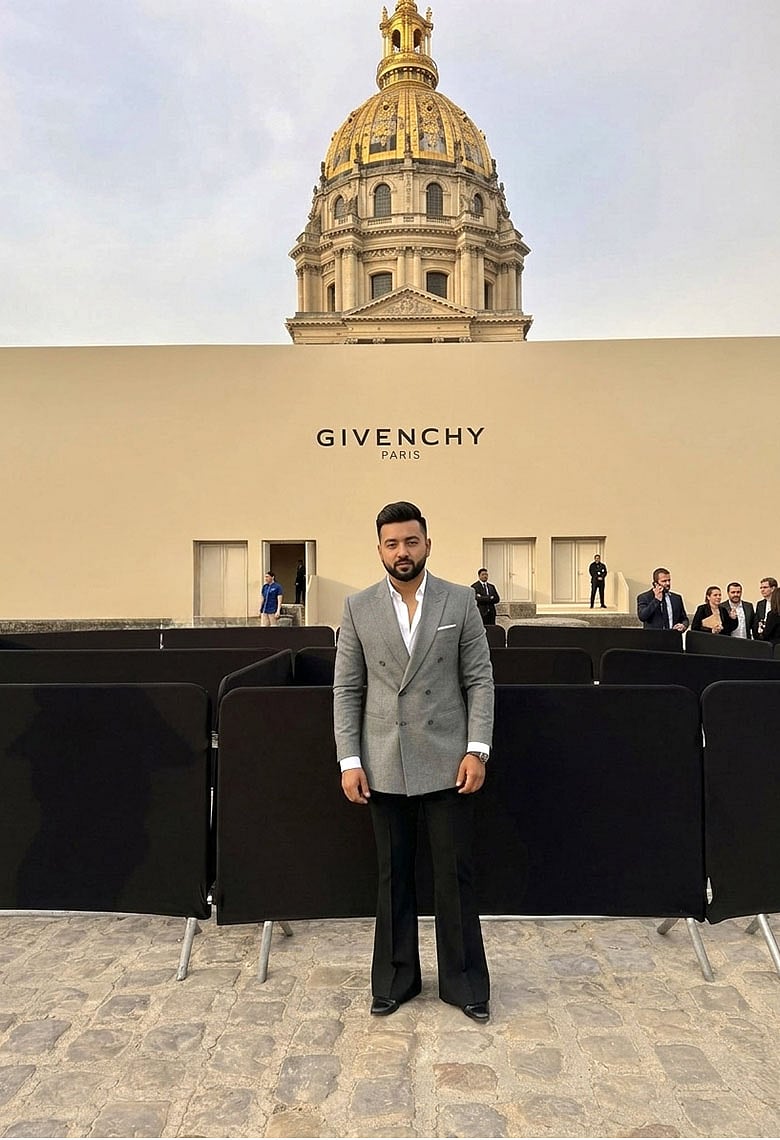 প্যারিস ফ্যাশন উইক ২০২৬:  জিভাঁশির শোতে আমন্ত্রিত বাংলাদেশের তাসমিম জোবায়ের