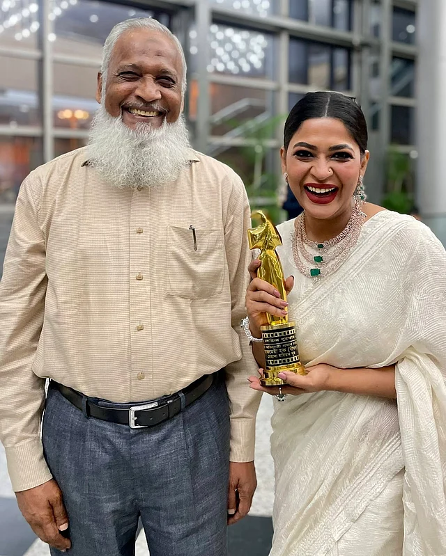 বাবার সঙ্গে আমি