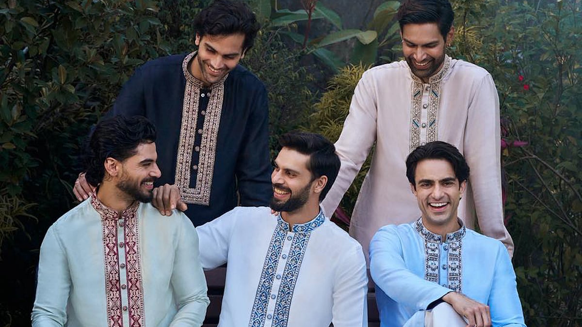 ঢাকার যে ঈদবাজারে পাঞ্জাবি দাম পাঁচ লাখ টাকা