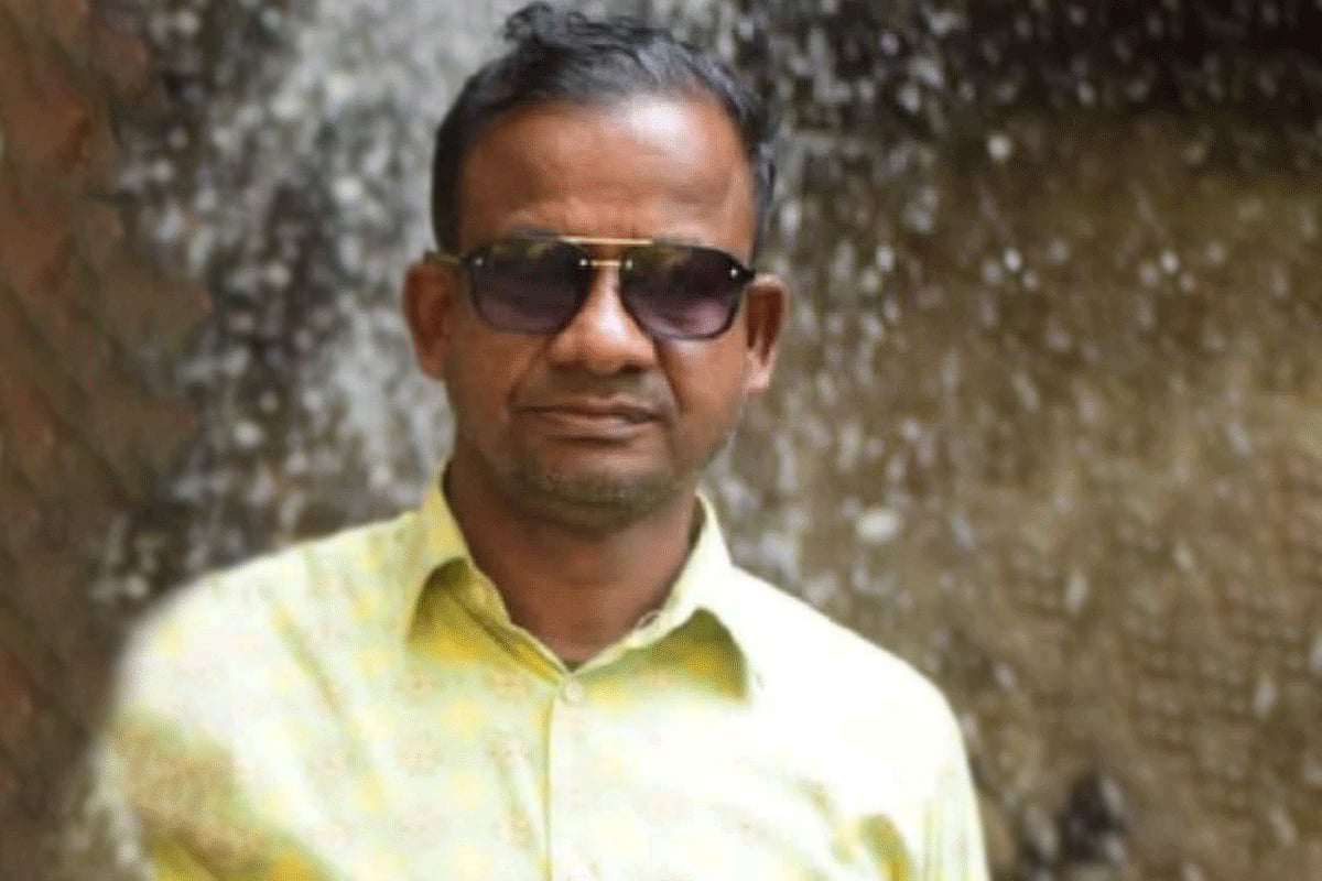 ‘ওরা আমার মৃত বাপ থেকেও ৫০ হাজার টাকা নিয়ে নিল’