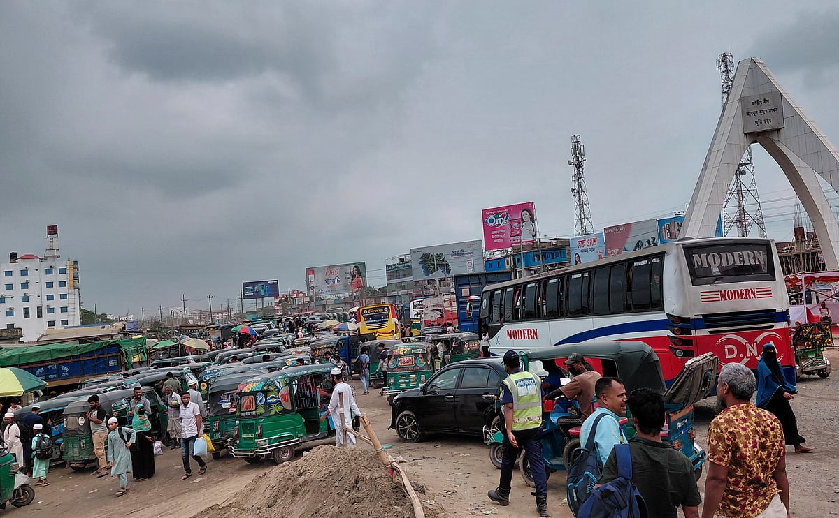 ঢাকা-সিলেট মহাসড়কের ব্রাহ্মণবাড়িয়ার ১১ কিলোমিটারে যানবাহনের চাপ থাকলেও নেই যানজট