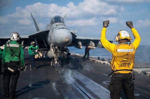 মধ্যপ্রাচ্যে অতিরিক্ত কয়েক হাজার সেনা মোতায়েন করছে যুক্তরাষ্ট্র