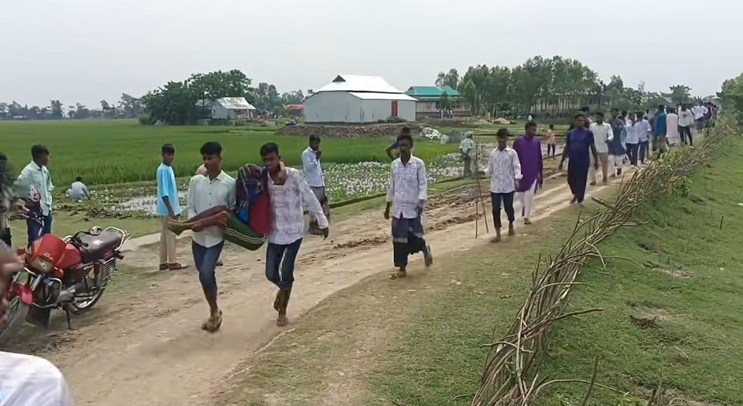 পাগনার হাওরের বাঁধ কাটা নিয়ে বিবাদ, দুই পক্ষের সংঘর্ষে আহত ১১