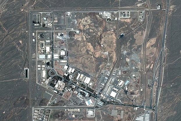 ইরানের নাতানজ পারমাণবিক কেন্দ্রে ইসরায়েল ও যুক্তরাষ্ট্রের হামলা