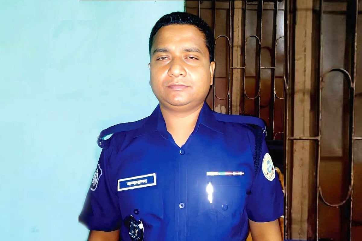 মেঘনায় স্পিডবোট ডুবে নিখোঁজ পুলিশ সদস্যের মরদেহ উদ্ধার