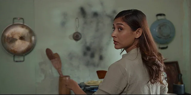 চরিত্রের প্রয়োজনে মেহজাবিনকে এই লুকেও দেখা গেছে