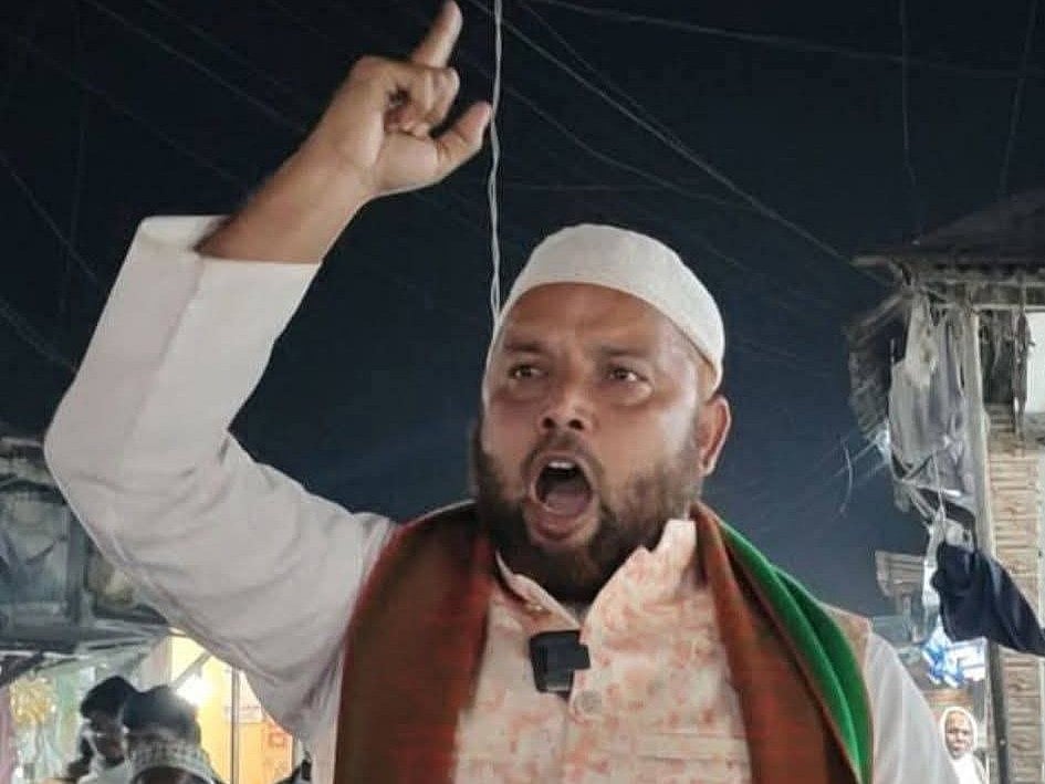 পাটগ্রাম পৌর জামায়াতের আমির গ্রেপ্তারের পর কারাগারে