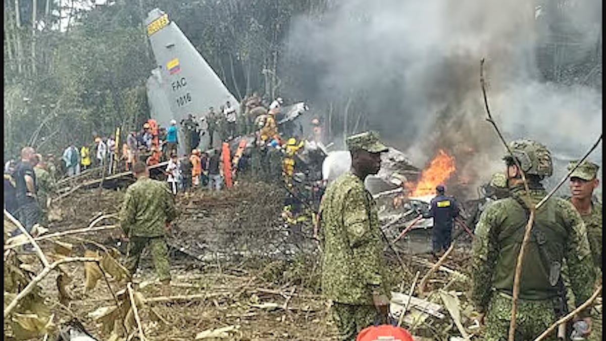 কলম্বিয়ায় সামরিক উড়োজাহাজ বিধ্বস্ত, প্রাণহানি বাড়ছে
