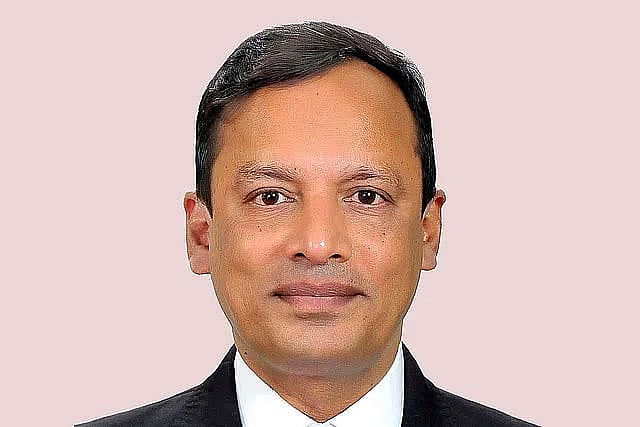 দেশের ১৮তম অ্যাটর্নি জেনারেল রুহুল কুদ্দুস