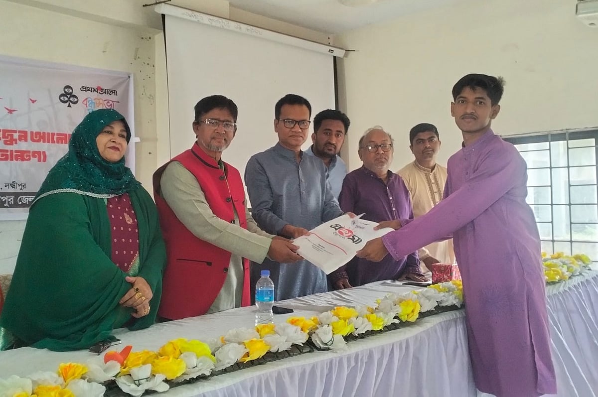 ‘৩০ লাখ শহীদের আত্মত্যাগের কথা বারবার স্মরণ করতে হবে’