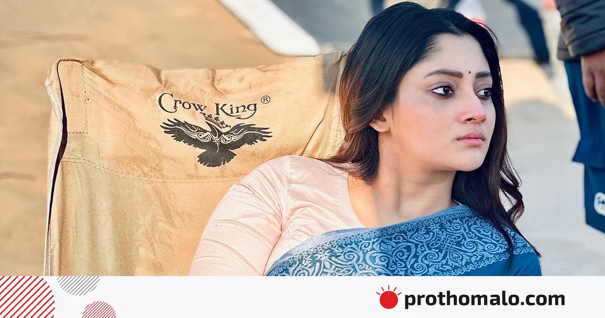 ভেতরের যে ঝড় কেউ দেখে না, ‘দম’ সেটারই গল্প বলে: পূজা চেরী ভেতরের যে ঝড় কেউ দেখে না, ‘দম’ সেটারই গল্প বলে: পূজা চেরী